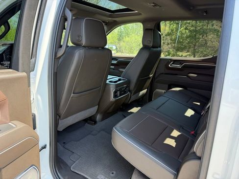 Used 2024 GMC Sierra 1500 Denali image 30