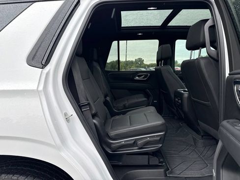 Used 2023 Chevrolet Tahoe Z71 w/ Luxury Package AWD/4WD image 14