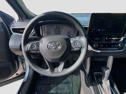 Used 2025 Toyota Corolla Cross AWD Hybrid image 10