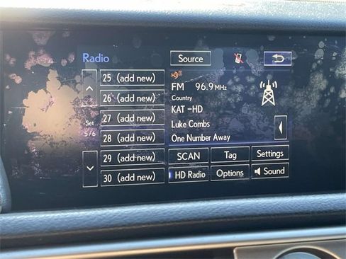 Used 2015 Lexus IS 350 image 23