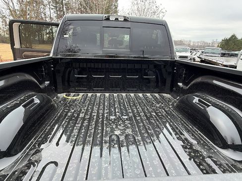 New 2026 RAM 2500 Limited image 13