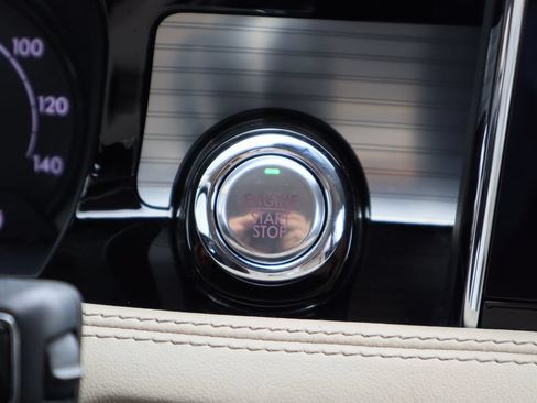 Used 2020 Lincoln Corsair FWD image 16