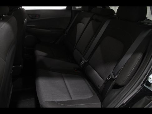 Certified 2023 Hyundai Kona SEL AWD/4WD image 19