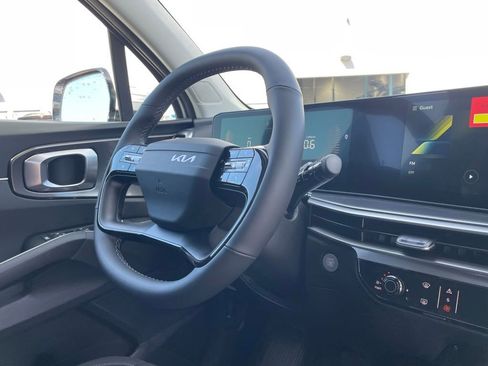 New 2026 Kia Sorento LX image 33
