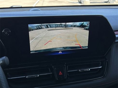 Used 2024 Chevrolet TrailBlazer RS w/ Convenience Package image 19