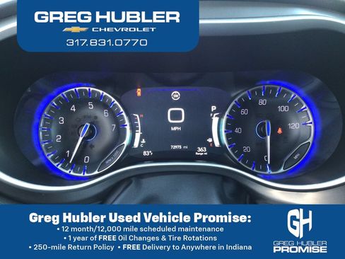 Used 2024 Chrysler Pacifica Touring-L FWD image 26