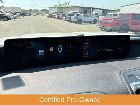 Certified 2025 Ford Expedition Platinum AWD/4WD image 21