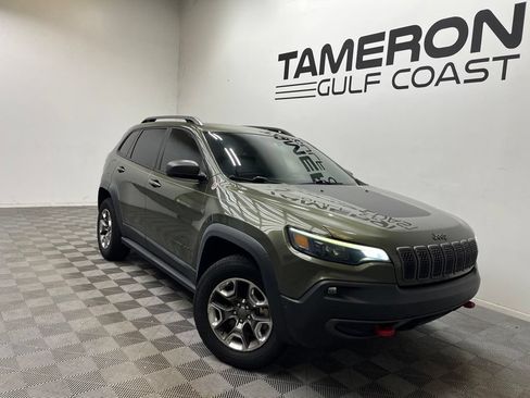 Used 2019 Jeep Cherokee Trailhawk AWD/4WD image 16