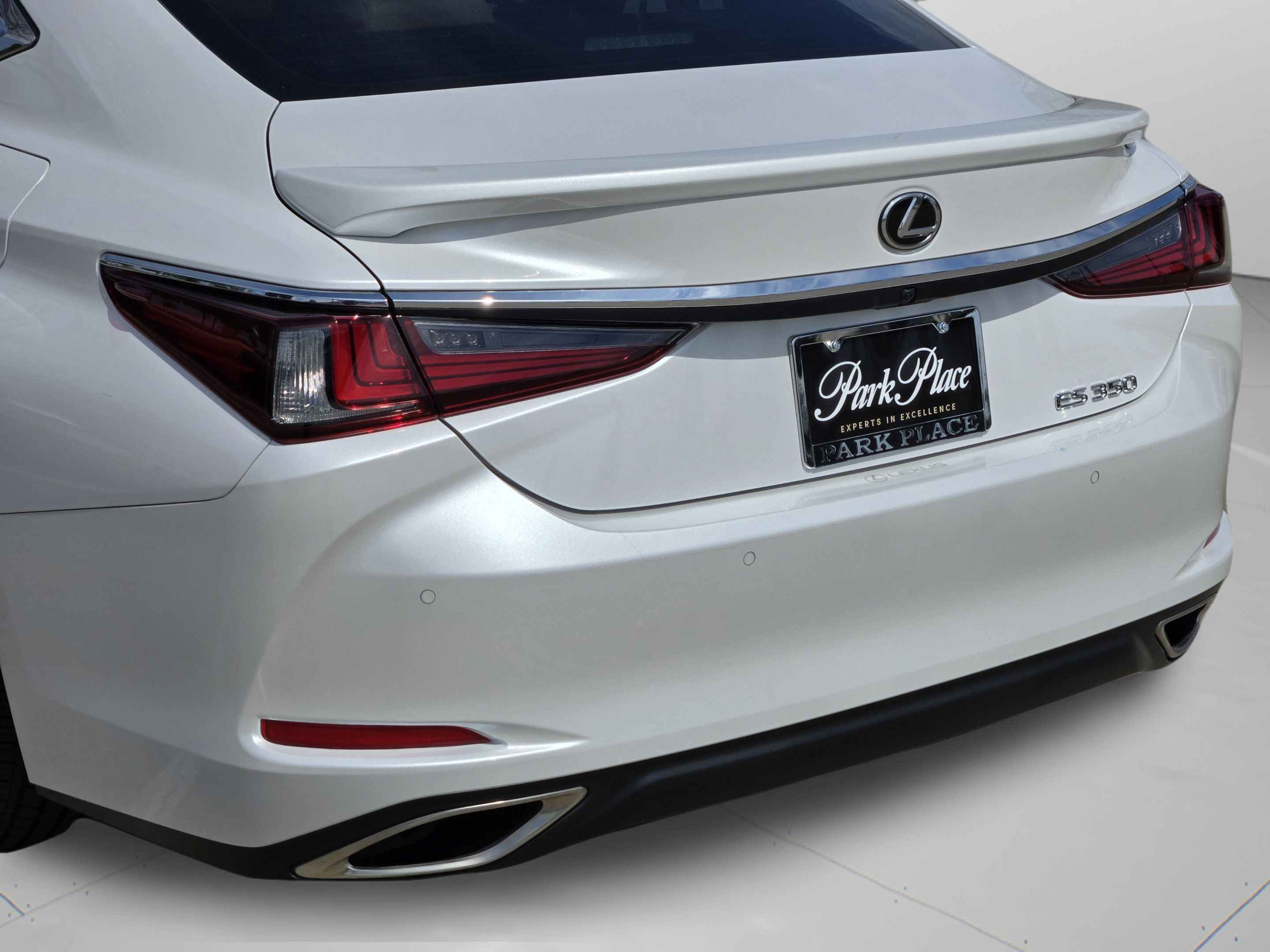 Certified 2024 Lexus ES 350 Ultra Luxury w/ Accessory Package (Z2) FWD image 43