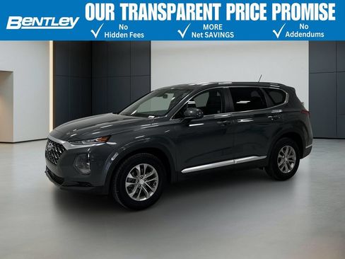 Used 2019 Hyundai Santa Fe SE FWD image 1
