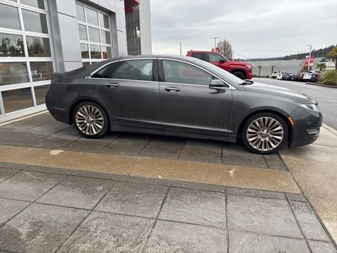 Used 2015 Lincoln MKZ Base w/ Equipment Group 101A Select image 5