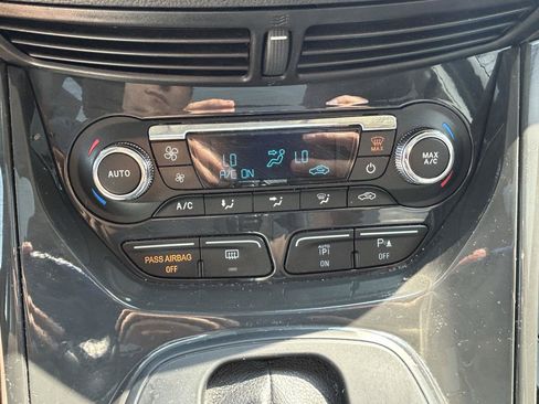 Used 2016 Ford Escape Titanium w/ Equipment Group 301A AWD/4WD image 24