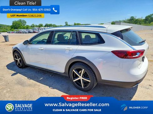 Used 2018 Buick Regal Essence w/ Sights and Sounds Package AWD/4WD image 3