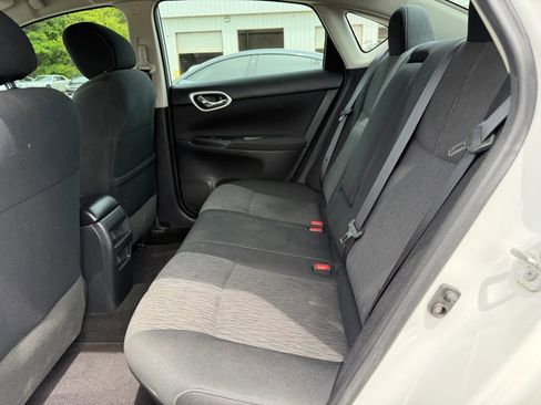 Used 2014 Nissan Sentra SV FWD image 21