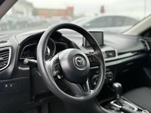 Used 2016 MAZDA MAZDA3 i Sport FWD image 18