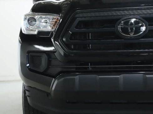 Certified 2023 Toyota Tacoma SR AWD/4WD image 6