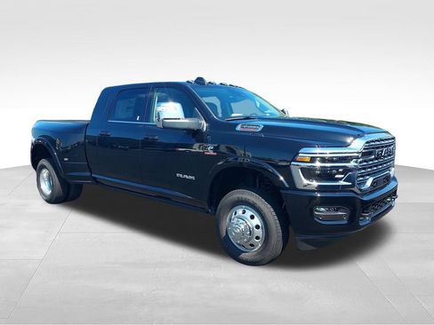 New 2026 RAM 3500 Longhorn AWD/4WD image 7