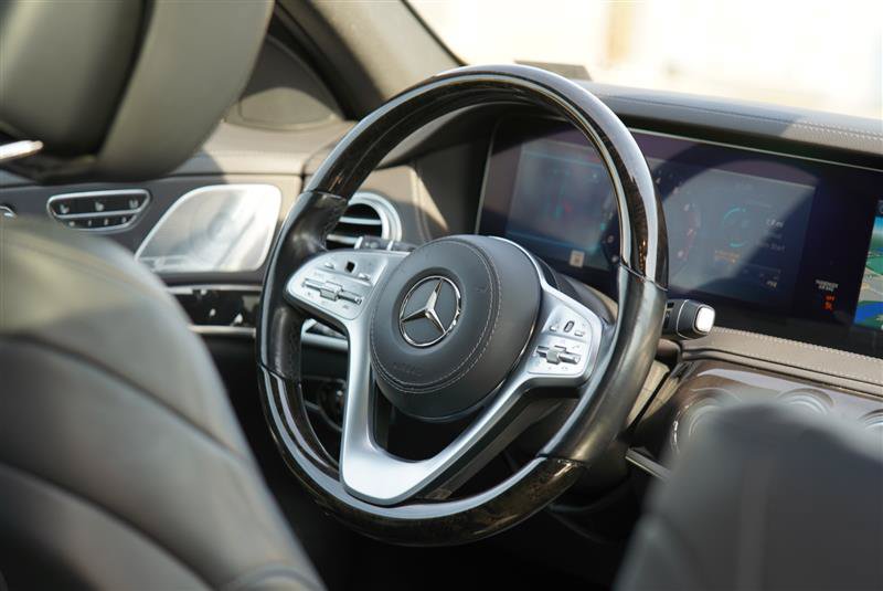 Used 2018 Mercedes-Benz S 560 4MATIC Sedan image 75