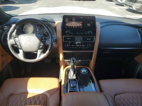 Used 2024 INFINITI QX80 Sensory AWD/4WD image 13