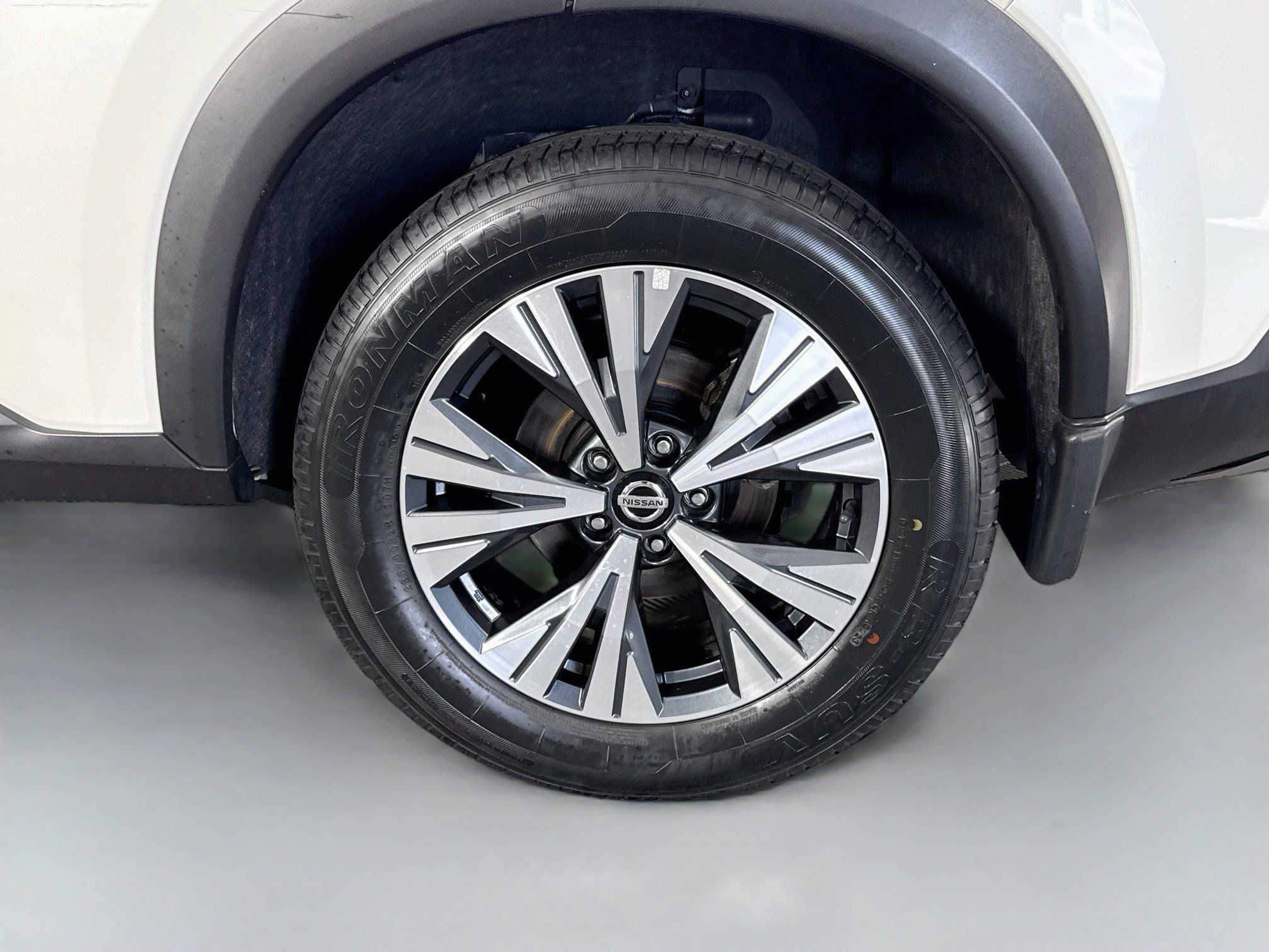 Used 2021 Nissan Rogue SV AWD/4WD image 37