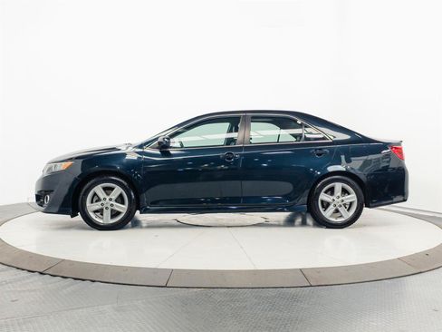 Used 2012 Toyota Camry SE FWD image 7