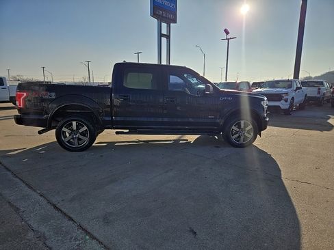 Used 2017 Ford F150 XLT w/ Equipment Group 302A Luxury image 7