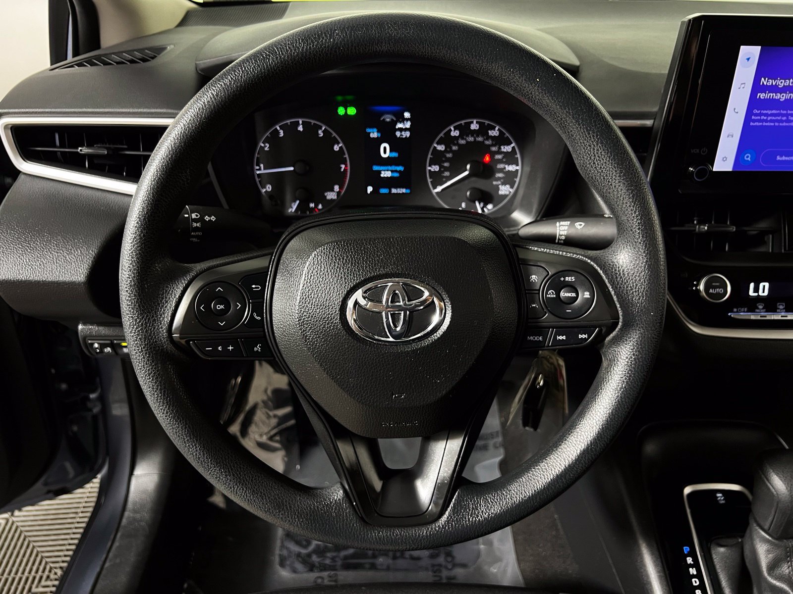 Certified 2024 Toyota Corolla LE FWD image 14