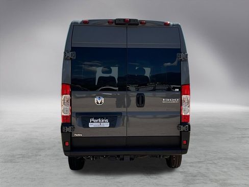 New 2025 RAM ProMaster 1500 w/ Quick Order Package 22G SLT image 8