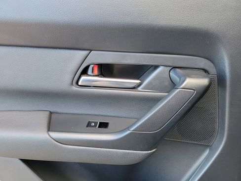 Used 2025 MAZDA CX-50 AWD 2.5 S w/ Premium Plus Pkg image 12