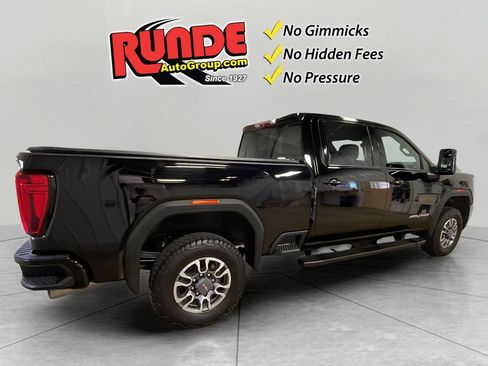 Used 2023 GMC Sierra 2500 AT4 w/ Driver Alert Package I AWD/4WD image 6