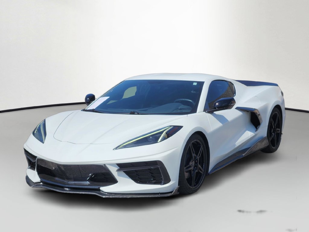Used 2022 Chevrolet Corvette Stingray Coupe w/ 1LT RWD image 3