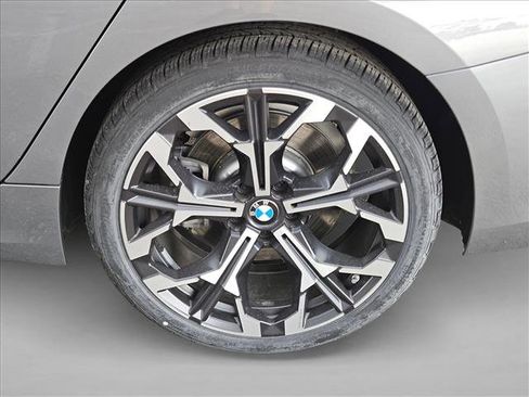 New 2026 BMW 330i Sedan w/ Premium Package image 10