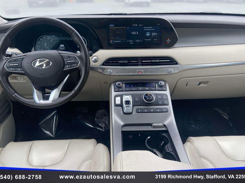 Used 2020 Hyundai Palisade Limited w/ Winter Weather Package AWD/4WD image 17