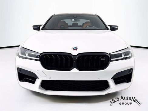 Used 2023 BMW M5 w/ Competition Package image 2