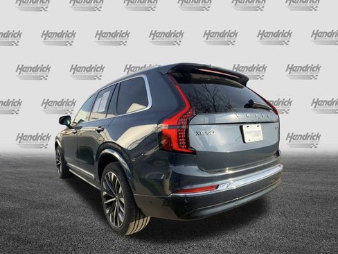 Used 2025 Volvo XC90 B6 Plus image 8