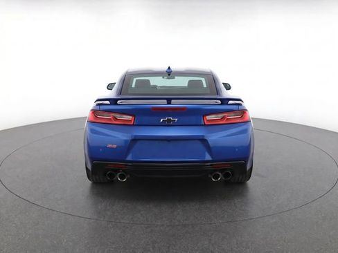 Used 2016 Chevrolet Camaro SS RWD image 7