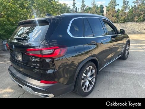 Used 2023 BMW X5 xDrive40i w/ Premium Package AWD/4WD image 4