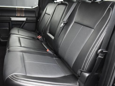 Used 2020 Ford F150 Lariat w/ Equipment Group 502A Luxury AWD/4WD image 24