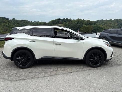 Certified 2023 Nissan Murano SV w/ SV Midnight Edition Package AWD/4WD image 6