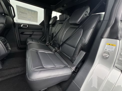 New 2026 Ford Bronco Outer Banks AWD/4WD image 24