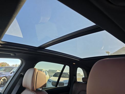 New 2026 BMW X5 sDrive40i w/ M Sport Package image 23