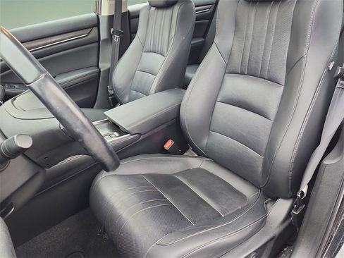 Used 2021 Honda Accord EX-L image 16