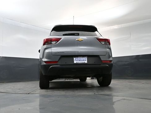 Used 2025 Chevrolet TrailBlazer LS w/ LS Convenience Package AWD/4WD image 22