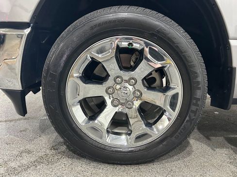 Used 2022 RAM 1500 Big Horn AWD/4WD image 12