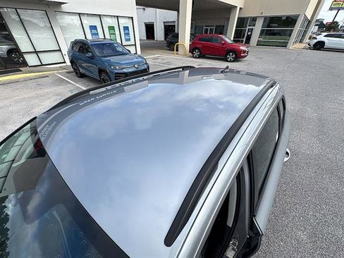Used 2023 Volkswagen Taos S FWD image 12