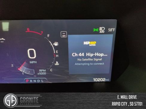 Used 2024 GMC Canyon AT4X AWD/4WD image 16