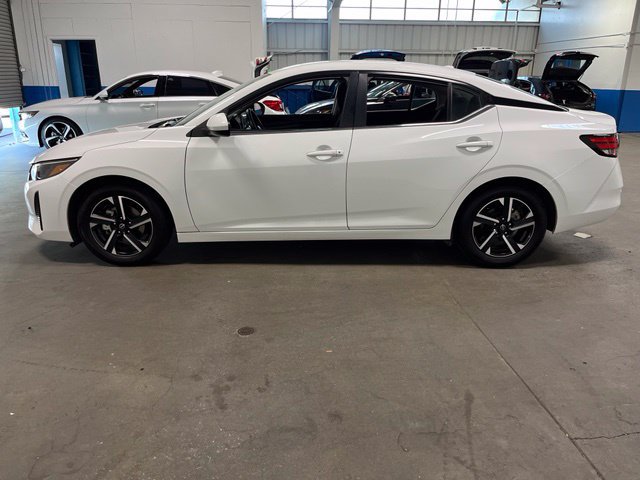 Used 2025 Nissan Sentra SV FWD image 6