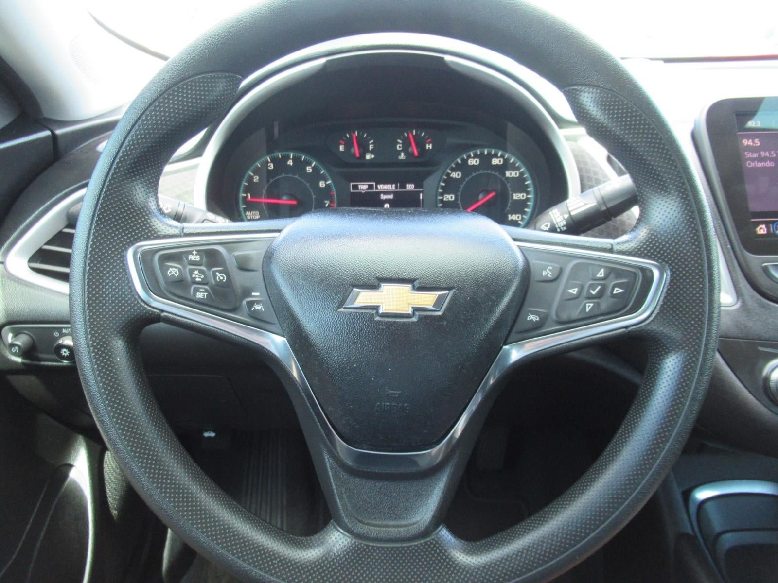 Used 2021 Chevrolet Malibu LS FWD image 24