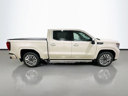 New 2026 GMC Sierra 1500 Denali Ultimate AWD/4WD image 8