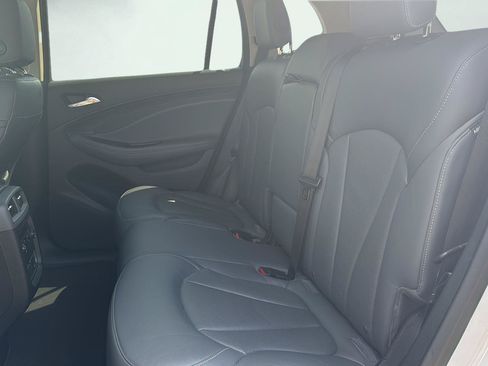 Used 2019 Buick Envision Essence FWD image 3
